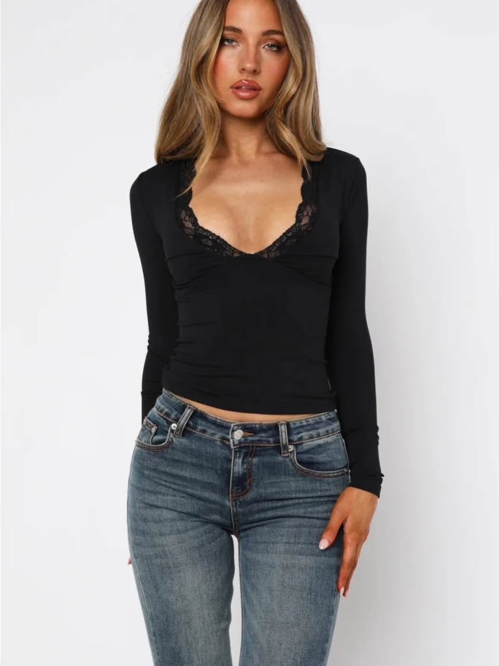White Fox Women's Black Lace-Trim Long Sleeve Top